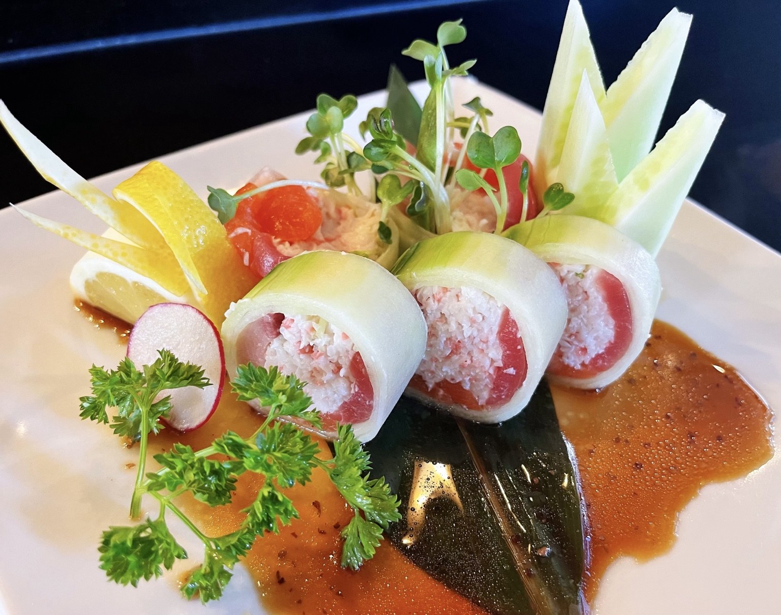 Chef-crafted roll presentation
